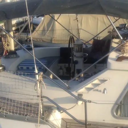 Botel Seagull Genoa